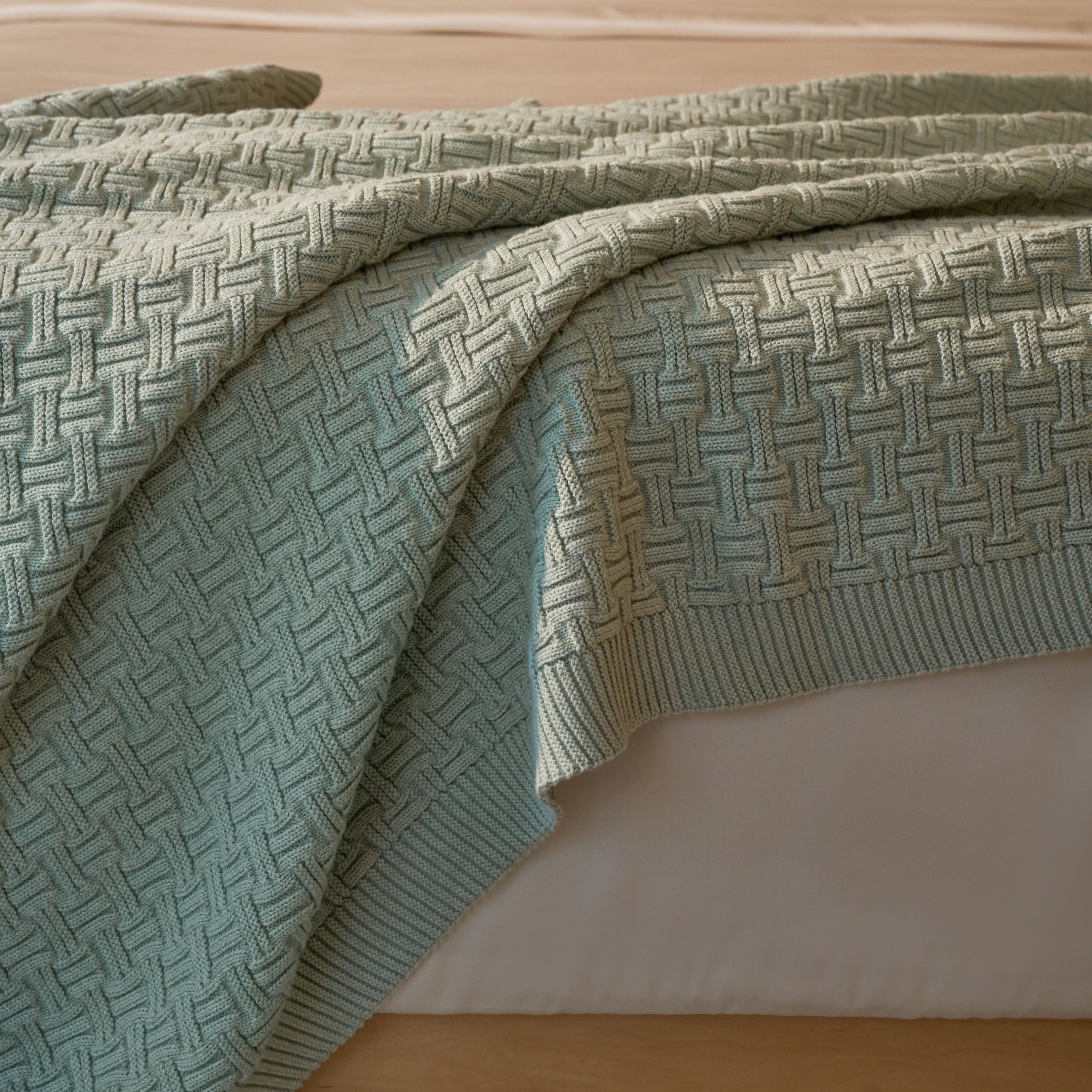 Heritage Hash Knit Throw